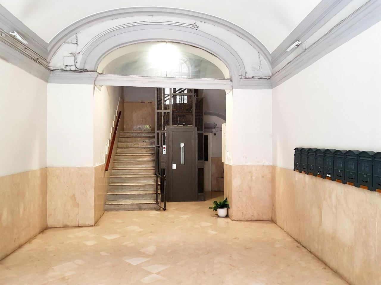 Duomo Central Loft نابولي المظهر الخارجي الصورة
